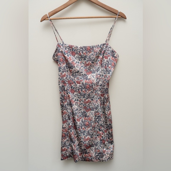 Sunday Best Aritzia Floral Mini Dress Cottagecore Slip Style the satin effect - Picture 6 of 7